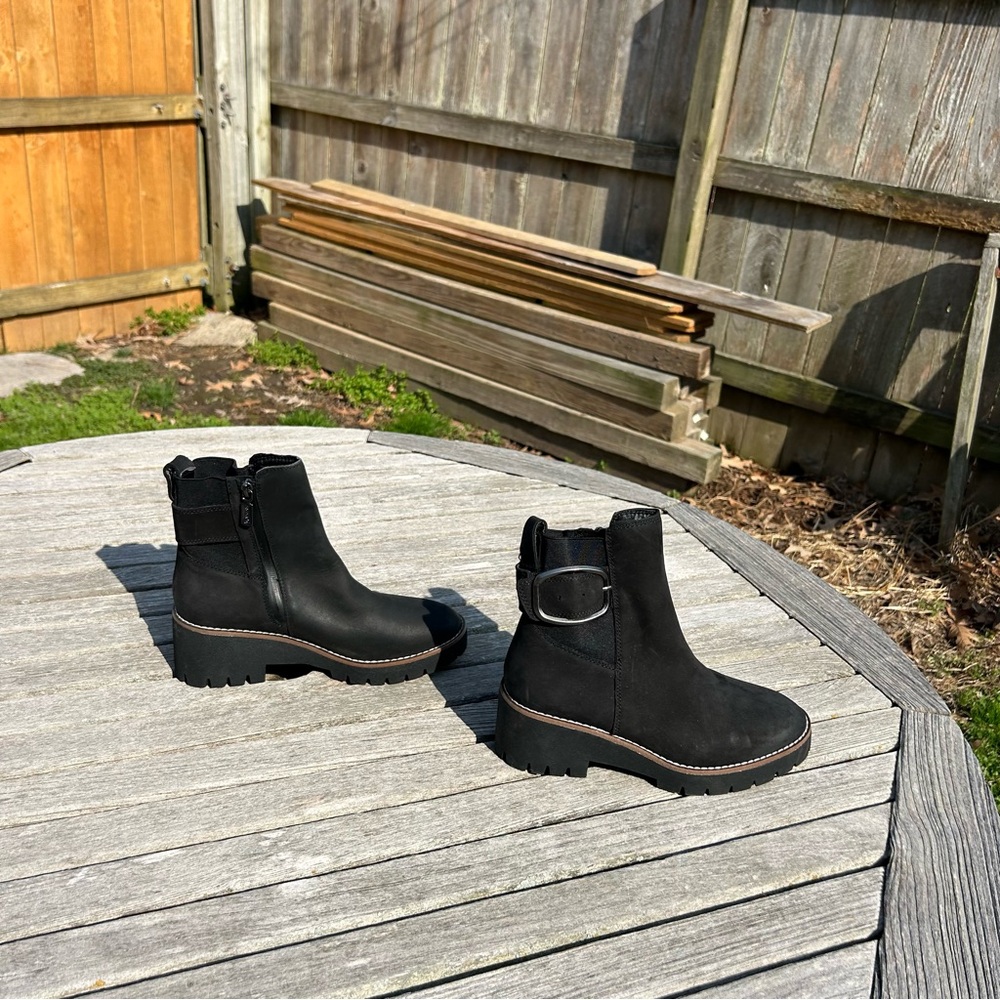 BLONDO‎ DAGGER Black Leather Waterproof Bootie Size 7.5